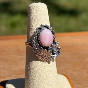 925 Sterling Silver Peruvian Pink Opal Floral Ring